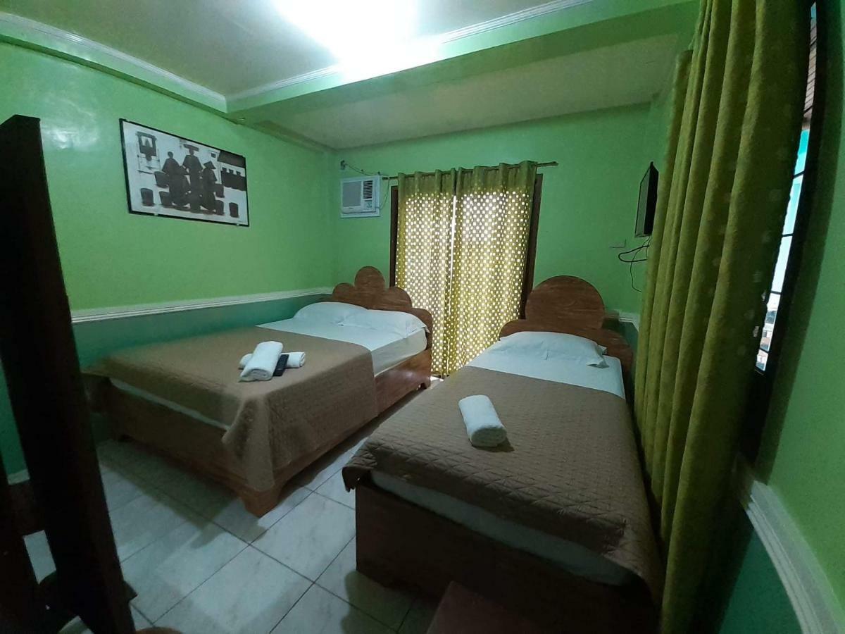 Maritonies Place โกรอน ห้อง รูปภาพ
