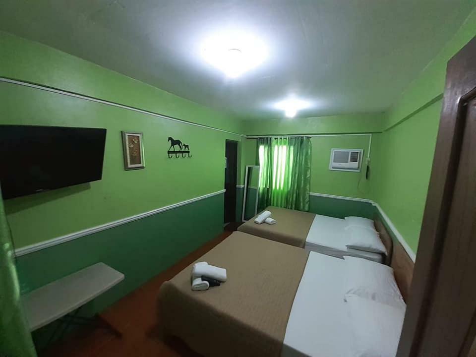 Maritonies Place โกรอน ภายนอก รูปภาพ
